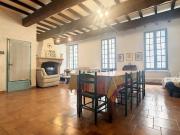 Maison à vendre à Avignon 7 pièces, 6 chambres, fort...