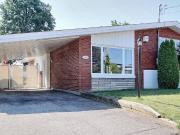 Maison à vendre à Montréal LaSalle Montréal Île 8566 Rue...