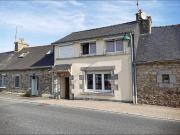 Maison à vendre à Ploëzal 22260 Maison à vendre à Ploëzal 22260