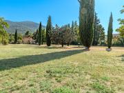 Maison à vendre à SIGNES 83 Parcelle de plus d'un...