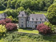 Maison à vendre à Vic sur Cère 15800