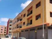 Maison à vendre avec ou sans magasins