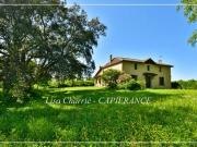 Maison à vendre de plain pied 6 pièces proche de RISCLE...