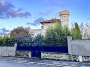 MAISON 7 PIÈCES, TERRASSE, JARDIN ET GARAGES DOUBLE