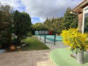 BELLE MAISON AVEC PISCINE ET TERRAIN