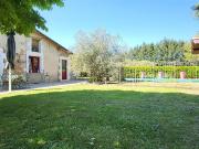 Maison ancienne en pierres rénovée, grange attenante,...