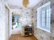 Maison ancienne rénovée avec grand terrain et dépendances