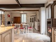 Maison, annexe, jardin, piscine et hangar. 162m² Puymirol