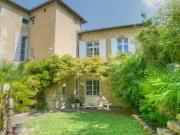 Maison, Appartement et bureaux sur 327m²