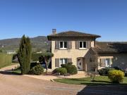 Maison au calme avec vue et piscine