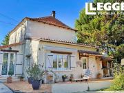 maison avec 2 chambres, un studio 1 chambre, piscine,...