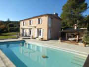 Maison avec 4 chambres + bureau, grand séjour, 3500m2 de...