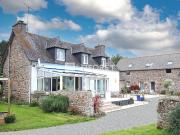 Maison avec dépendance en pierre plan d'eau 106m²...