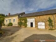 Maison avec granges, piscine et 1,5 hectare 97m² La...