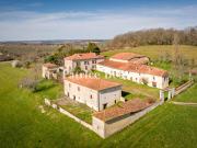 Maison avec jardin