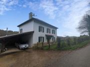Maison avec jardin et abri voiture à Bergouey