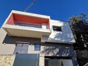 Maison avec jardin et terrasse