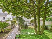 Maison avec jardin et terrasse
