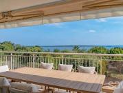 Maison avec jardin et terrasse