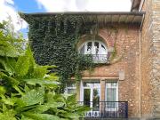 Maison avec jardin et terrasse