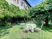 Maison avec jardin et terrasse
