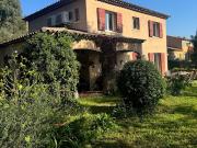 Maison avec jardin et terrasse