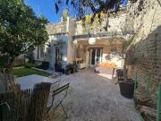Maison avec jardin et terrasse