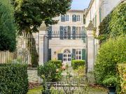 Maison avec jardin et terrasse
