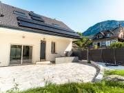 Maison avec jardin et terrasse