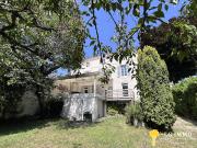 Maison avec jardin et terrasse