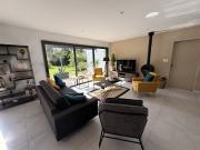 Maison avec jardin et terrasse