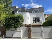 Maison avec jardin et terrasse