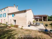 Maison avec jardin et terrasse