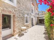 Maison avec jardin et terrasse