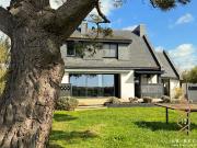 Maison avec jardin et terrasse