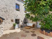 Maison avec jardin et terrasse
