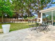 Maison avec jardin et terrasse