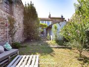 Maison avec jardin et terrasse
