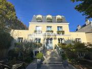 Maison avec jardin et terrasse