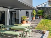 Maison avec jardin et terrasse