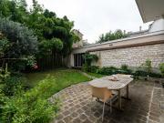 Maison avec jardin et terrasse