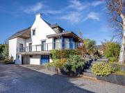 Maison avec jardin et terrasse
