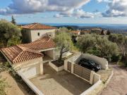 Maison avec jardin et terrasse