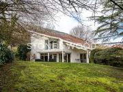 Maison avec jardin et terrasse