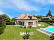 Maison avec jardin et terrasse