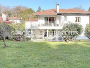 Maison avec jardin et terrasse