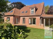 Maison avec jardin et terrasse