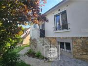 Maison avec jardin et terrasse