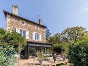 Maison avec jardin et terrasse