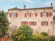 Maison avec jardin et terrasse